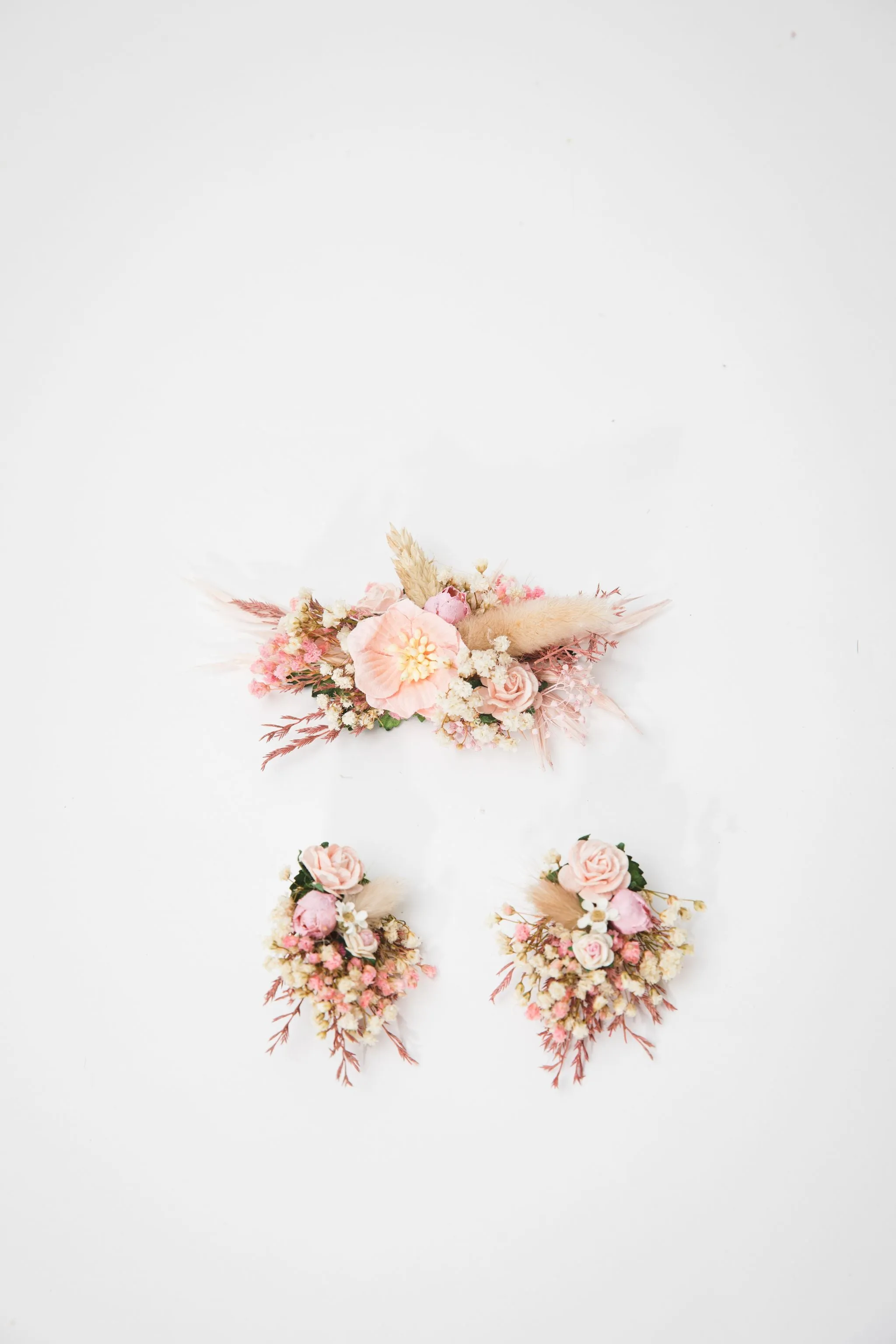 Blush flower bridal comb Wedding hair clip boho headpiece Bride to be Pink flower comb Magaela bridal hair accessories Unique flower comb