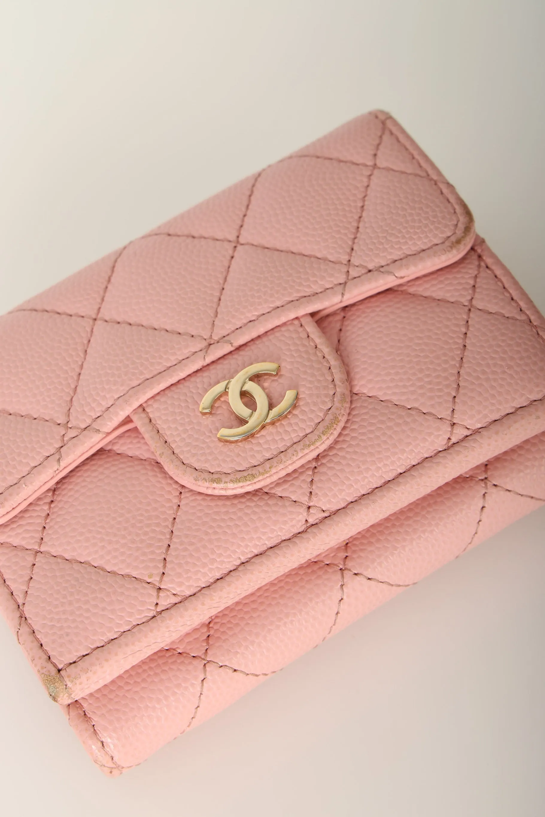 Chanel 2021 Caviar Trifold Wallet w/ Chain