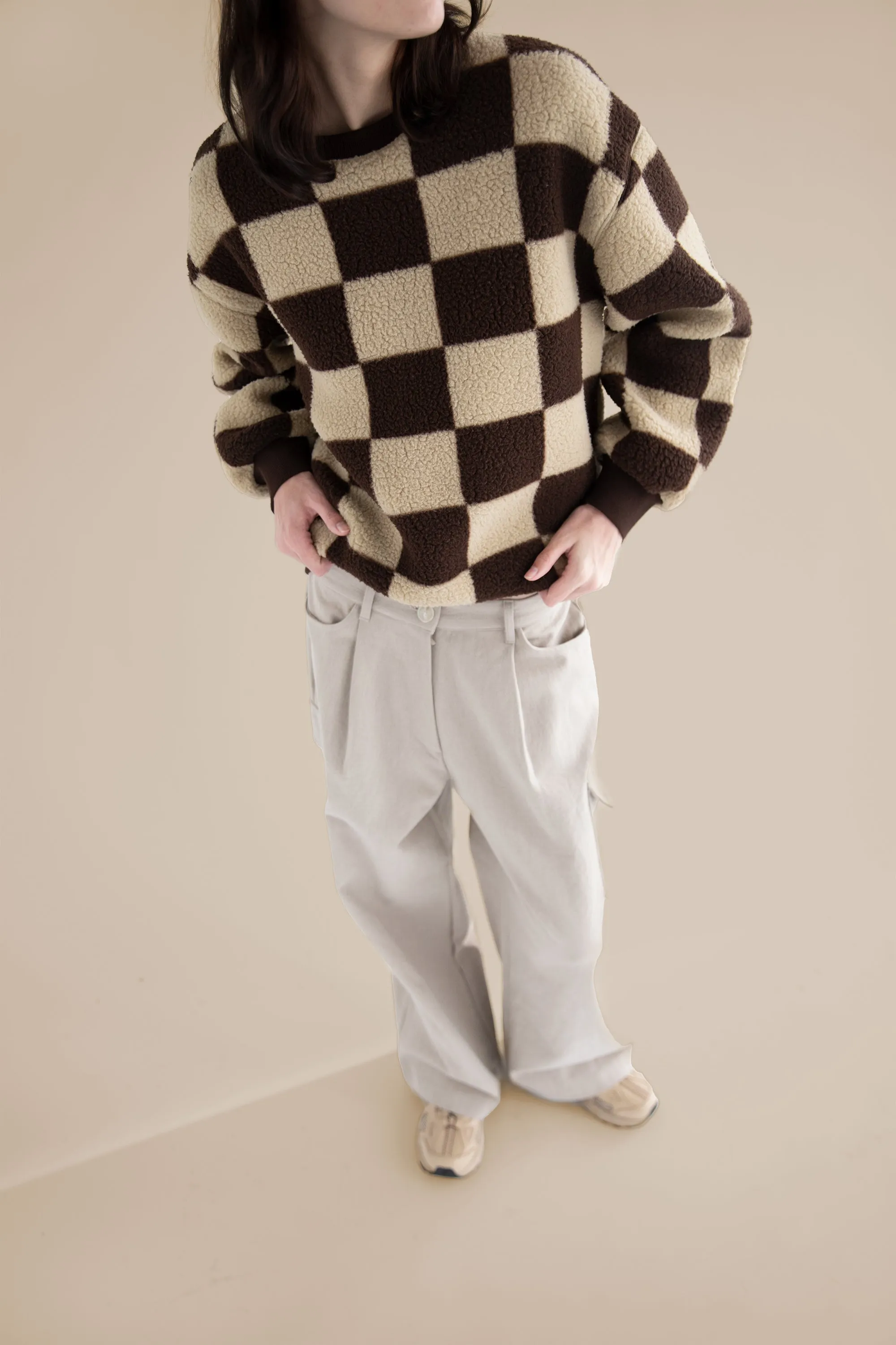 CHECKERED SHERPA CREWNECK SWEATSHIRT