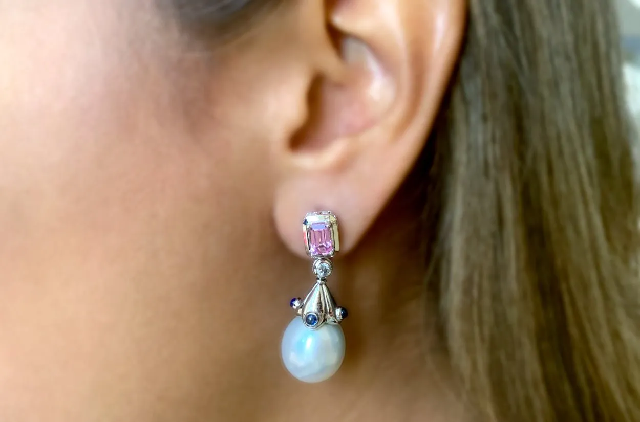 Earrings 18kt Gold South Sea Pears Sapphires & Diamonds