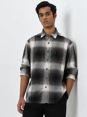 Nuon Black Checkered Relaxed-Fit Shirt