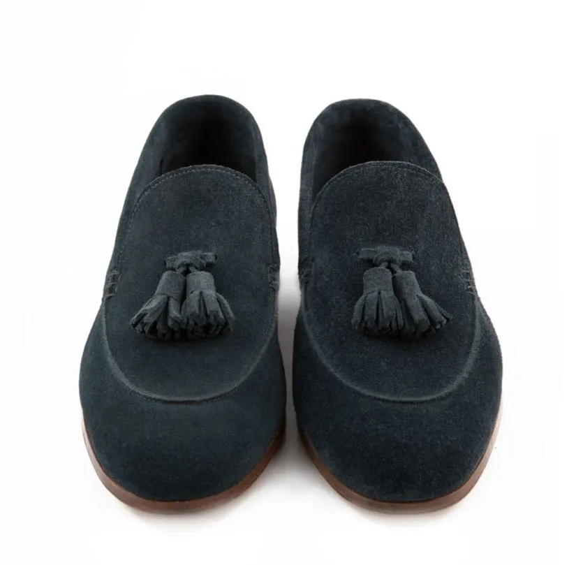 WOMAN LOAFER UNLINED WITH TASSELS SUEDE LEATHER